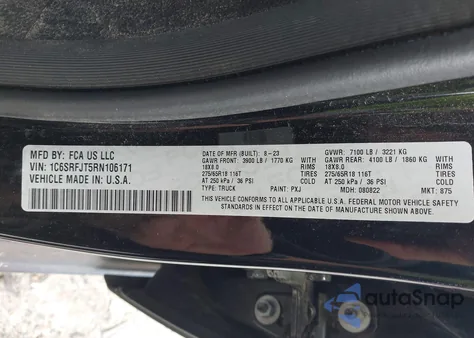 2024 Ram 1500 Laramie 4X4 5'7 Box z USA, uszkodzony, nr VIN 1C6SRFJT5RN106171